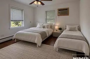 160 Spring Valley Rd, Park Ridge, NJ 07656 - Photo 6