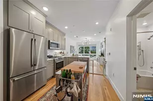382 7th Street 2, Jersey City, NJ 07302 - Photo 4