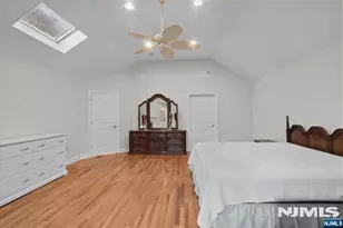 245 Kingsland Ave, Lyndhurst Township, NJ 07071 - Photo 12