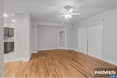 245 Kingsland Avenue, Lyndhurst Township, NJ 07071 - Photo 10