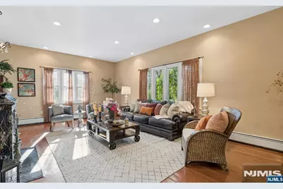 632 Belgrove Drive, Kearny, NJ 07032 - Photo 6