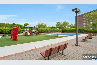 2200 N Central 7B #7B, Fort Lee, NJ 07024 - Photo 44