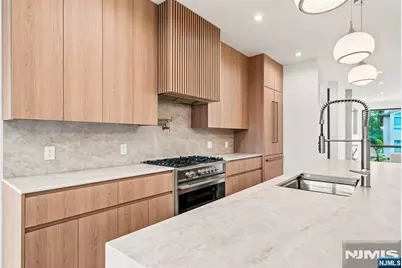 2457 2nd Street, Fort Lee, NJ 07024 - Photo 6