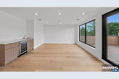 2457 2nd Street, Fort Lee, NJ 07024 - Photo 22