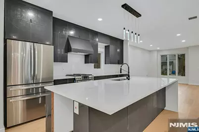 188 Washington Avenue, Rutherford, NJ 07070 - Photo 8