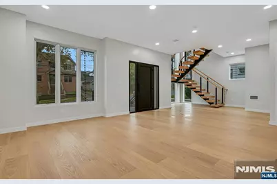 188 Washington Avenue, Rutherford, NJ 07070 - Photo 6