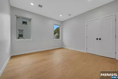 188 Washington Avenue, Rutherford, NJ 07070 - Photo 30