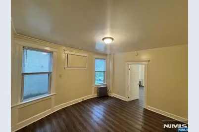 324 Hawthorne Avenue 1 #1, Newark, NJ 07112 - Photo 8