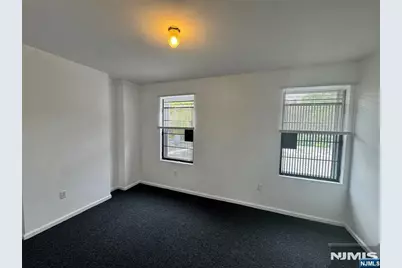 44 1/2 3rd 2nd Fl #2nd Fl, Newark, NJ 07107 - Photo 18