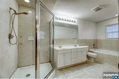 425 West Street B #B, Fort Lee, NJ 07024 - Photo 20