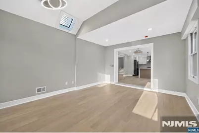 183 Jefferson Avenue, Emerson, NJ 07630 - Photo 12