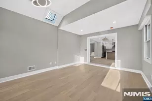 183 Jefferson Ave, Emerson, NJ 07630 - Photo 12