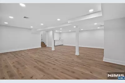 183 Jefferson Avenue, Emerson, NJ 07630 - Photo 28