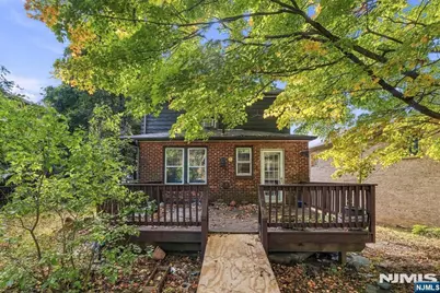 19 Bayview Avenue, Englewood Cliffs, NJ 07632 - Photo 34