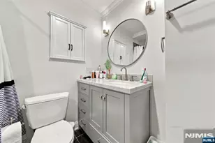 610 Anderson Ave 3D, Cliffside Park, NJ 07010 - Photo 30
