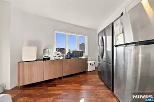 610 Anderson Ave 3D, Cliffside Park, NJ 07010 - Photo 14