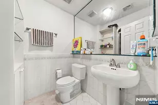 610 Anderson Ave 3D, Cliffside Park, NJ 07010 - Photo 24