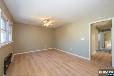 106 Broughton Avenue, Bloomfield, NJ 07003 - Photo 14