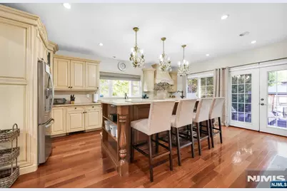 58 Beech Street, Nutley, NJ 07110 - Photo 14