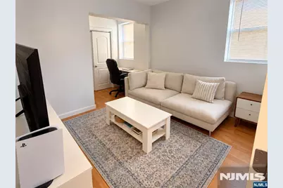 679 Broad Avenue 2 #2, Ridgefield, NJ 07657 - Photo 6