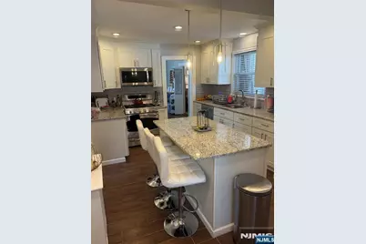 1238 Sussex Road, Teaneck Township, NJ 07666 - Photo 8