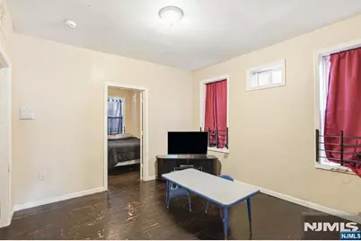 617 20th Street, Newark, NJ 07103 - Photo 6