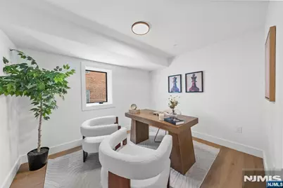 27 Leary Lane, Edgewater, NJ 07020 - Photo 24
