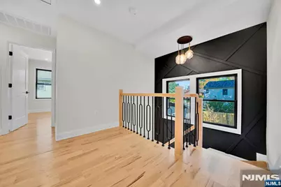 285 Washington Street, Teaneck Township, NJ 07666 - Photo 20