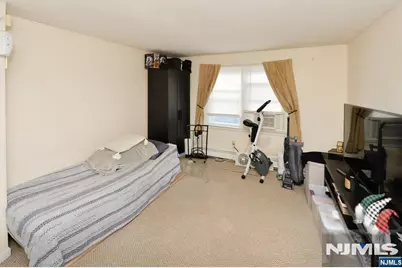 63 Frederick Avenue, Hawthorne, NJ 07506 - Photo 18