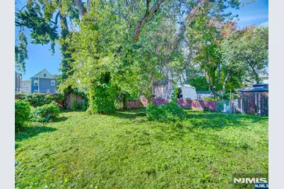 181 Berdan Place, Hackensack, NJ 07601 - Photo 8