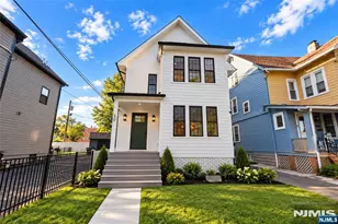 30 Irving Street 1, Montclair, NJ 07042 - Photo 2