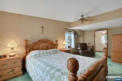 59 Chestnut Avenue, Rochelle Park Township, NJ 07662 - Photo 12
