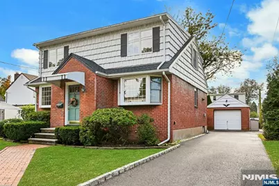 59 Chestnut Avenue, Rochelle Park Township, NJ 07662 - Photo 2
