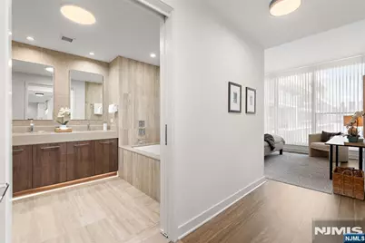 1200 Ave At Port Imperial 513 #513, Weehawken, NJ 07086 - Photo 16