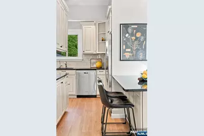31 Stockton Street, Bloomfield, NJ 07003 - Photo 14
