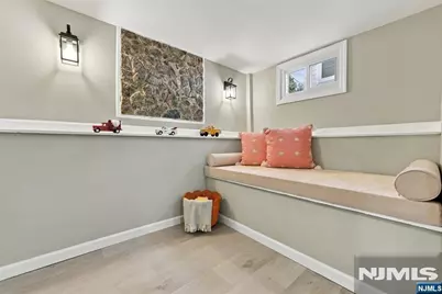 31 Stockton Street, Bloomfield, NJ 07003 - Photo 28