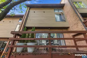 21 Yorkview Dr B6, Edgewater, NJ 07020 - Photo 24