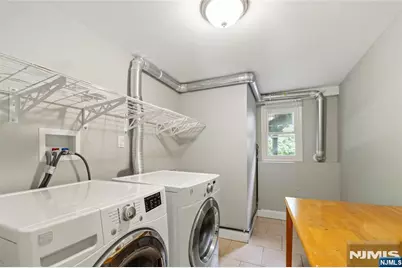377 Chelsea Street, Paramus, NJ 07652 - Photo 22