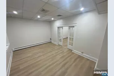 10 W Railroad Avenue 2nd Fl. #2ND FL., Tenafly, NJ 07670 - Photo 8