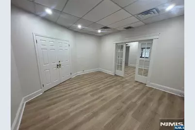 10 W Railroad Avenue 2nd Fl. #2ND FL., Tenafly, NJ 07670 - Photo 4