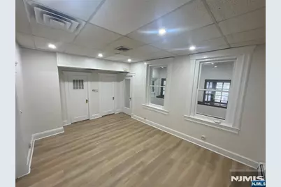 10 W Railroad Avenue 2nd Fl. #2ND FL., Tenafly, NJ 07670 - Photo 10