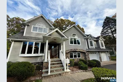 49 White Pond Road, Waldwick, NJ 07463 - Photo 2