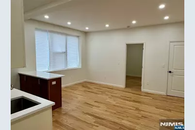 15 Palisade Avenue 5 #5, Bogota, NJ 07603 - Photo 2