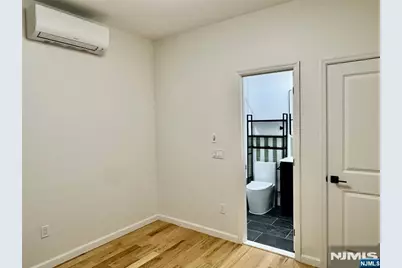 15 Palisade Avenue 5 #5, Bogota, NJ 07603 - Photo 6