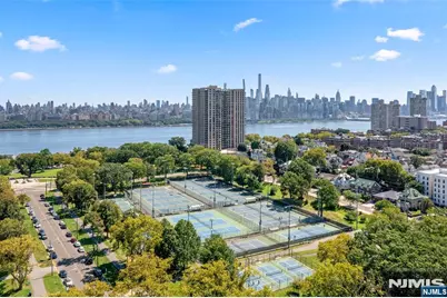 7855 Boulevard East 7L #7L, North Bergen, NJ 07047 - Photo 24
