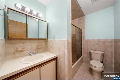 6409 Liberty I2 #i2, North Bergen, NJ 07047 - Photo 14