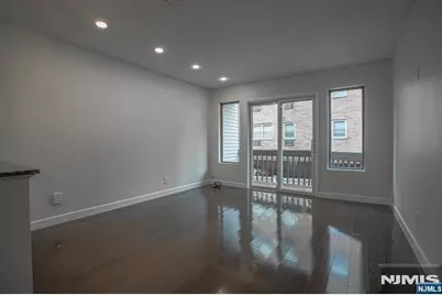 31 Fairmount Avenue 6A #6A, Hackensack, NJ 07601 - Photo 4