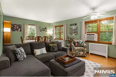 340 Saddle River Road 2 #2, Saddle Brook Township, NJ 07663 - Photo 2