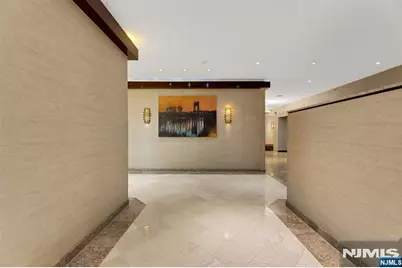 300 Winston Drive 920 #920, Cliffside Park, NJ 07010 - Photo 32