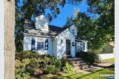 123 Summit Avenue, Waldwick, NJ 07463 - Photo 1